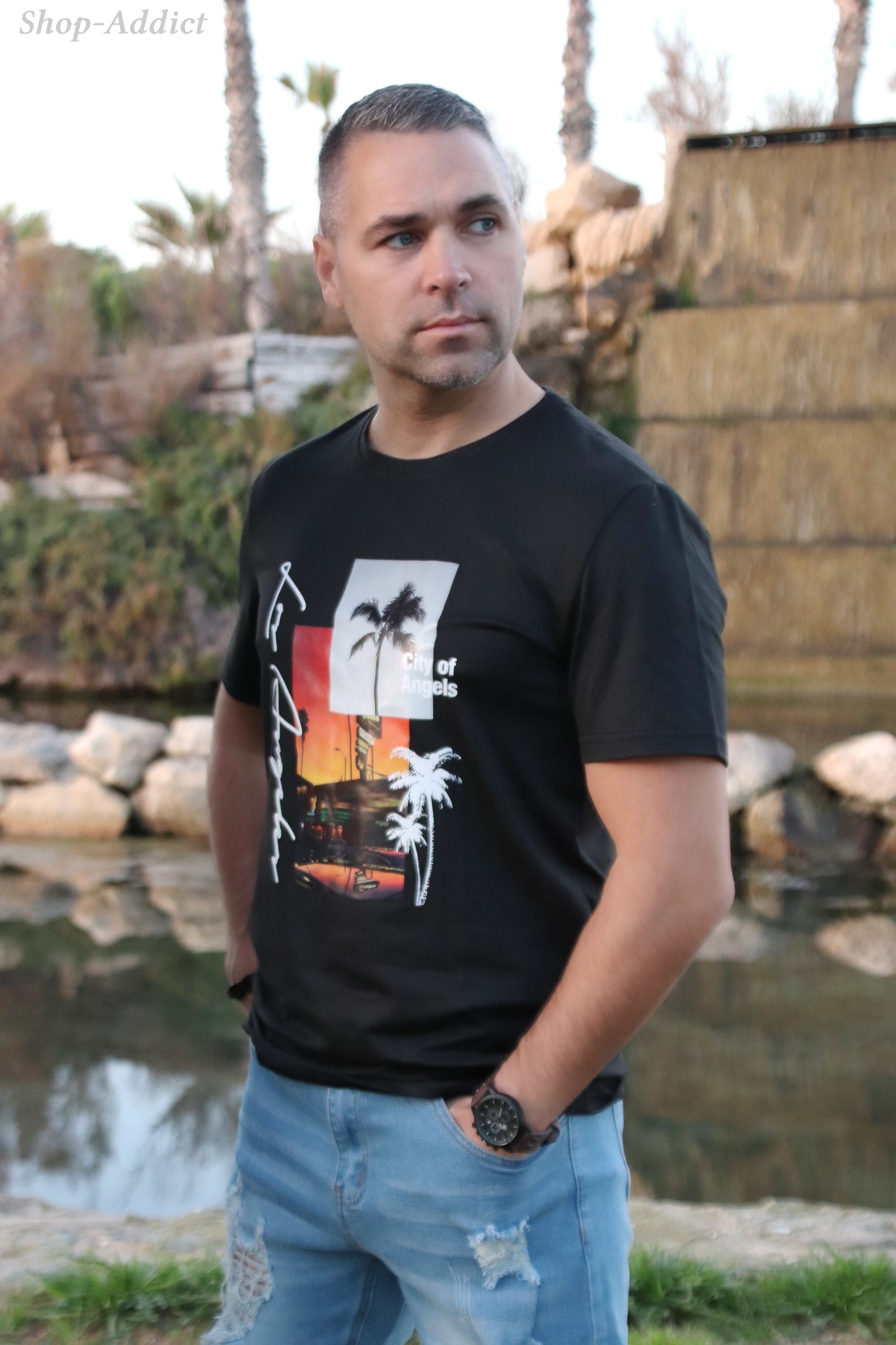 T-SHIRT / SHORT
