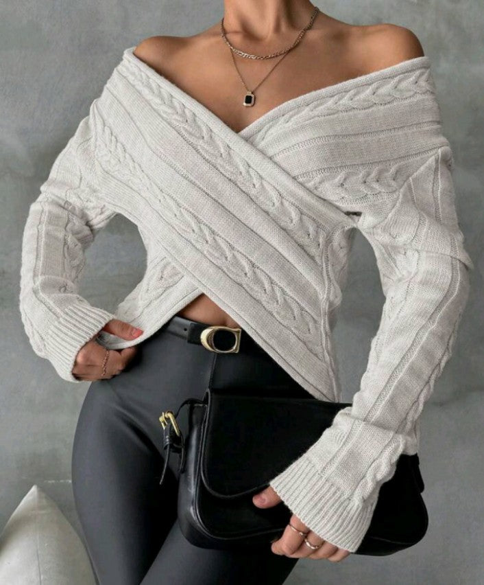 PULL TRICOT CROISÉ
